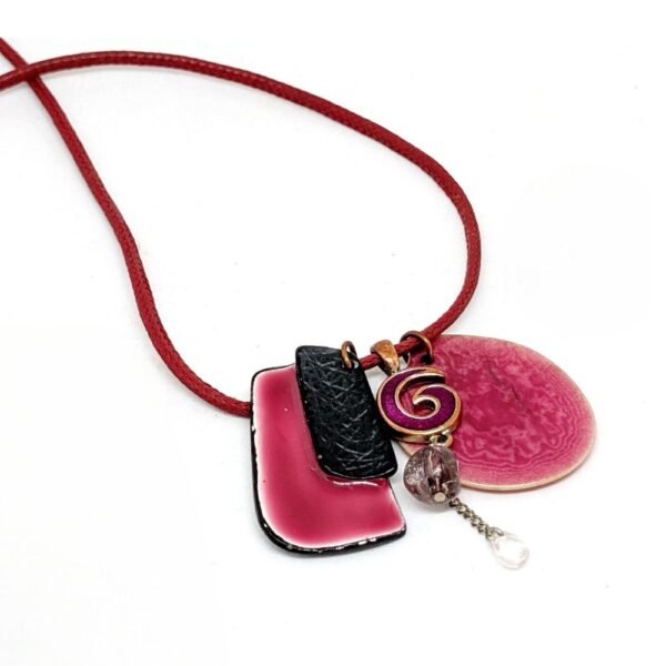 PENDENTIF EN TAGUA ROSE – Image 5