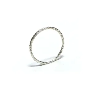 bague fine diamantée en argent 925