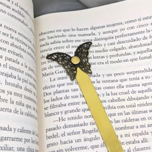 marque-page papillon en laiton