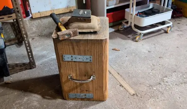 Découverte de mon atelier de bijoutier : outils et techniques 20 billot bois