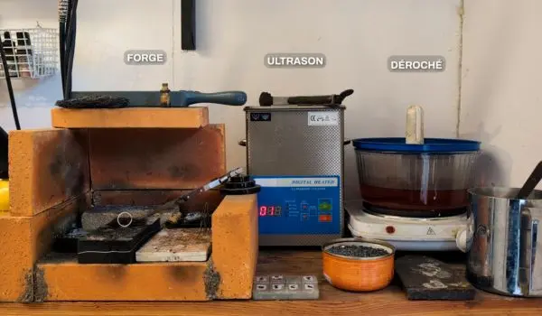 Découverte de mon atelier de bijoutier : outils et techniques 13 forge