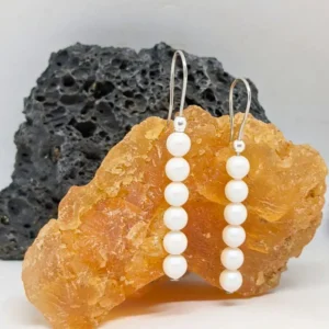 Promotions 65 boucles d'oreilles acier et perles nacrées