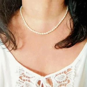 collier ras de cou de perles baroques
