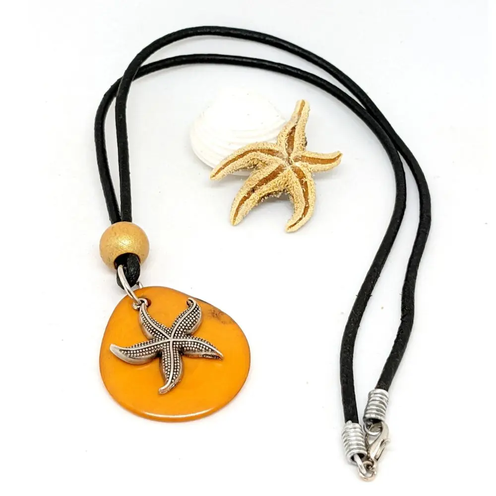 PENDENTIF ÉTOILE DE MER et tagua 2 pendentif étoile de mer et tagua orange